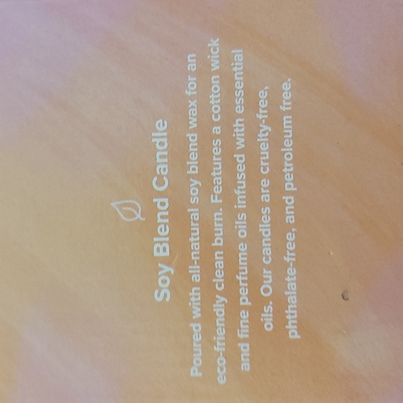 BRAND NEW! Candle - Picture 5 of 8